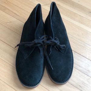 Clark’s black suede ankle boots size 8M